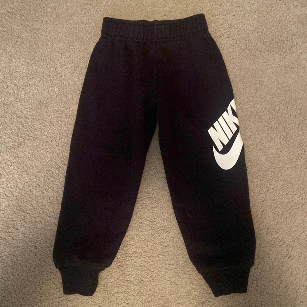 Kids Nike joggers